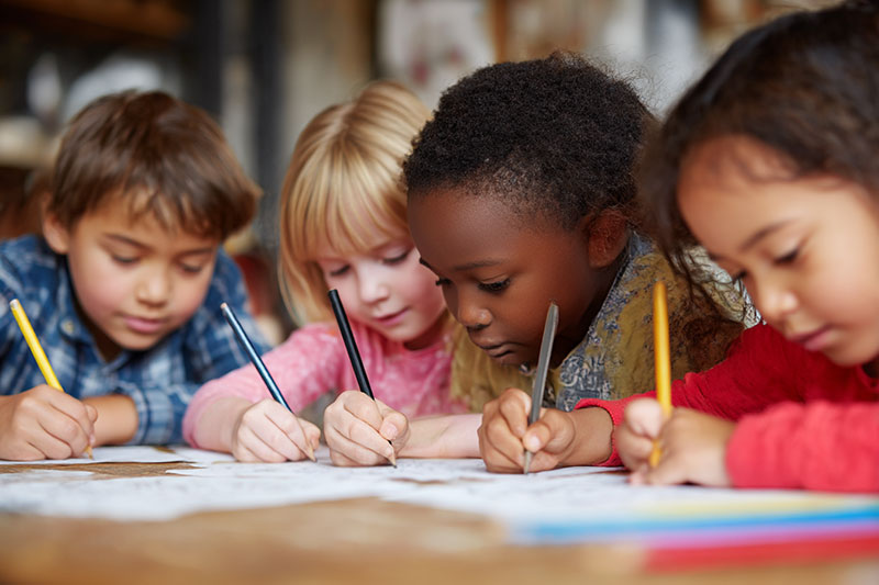 children writing letters